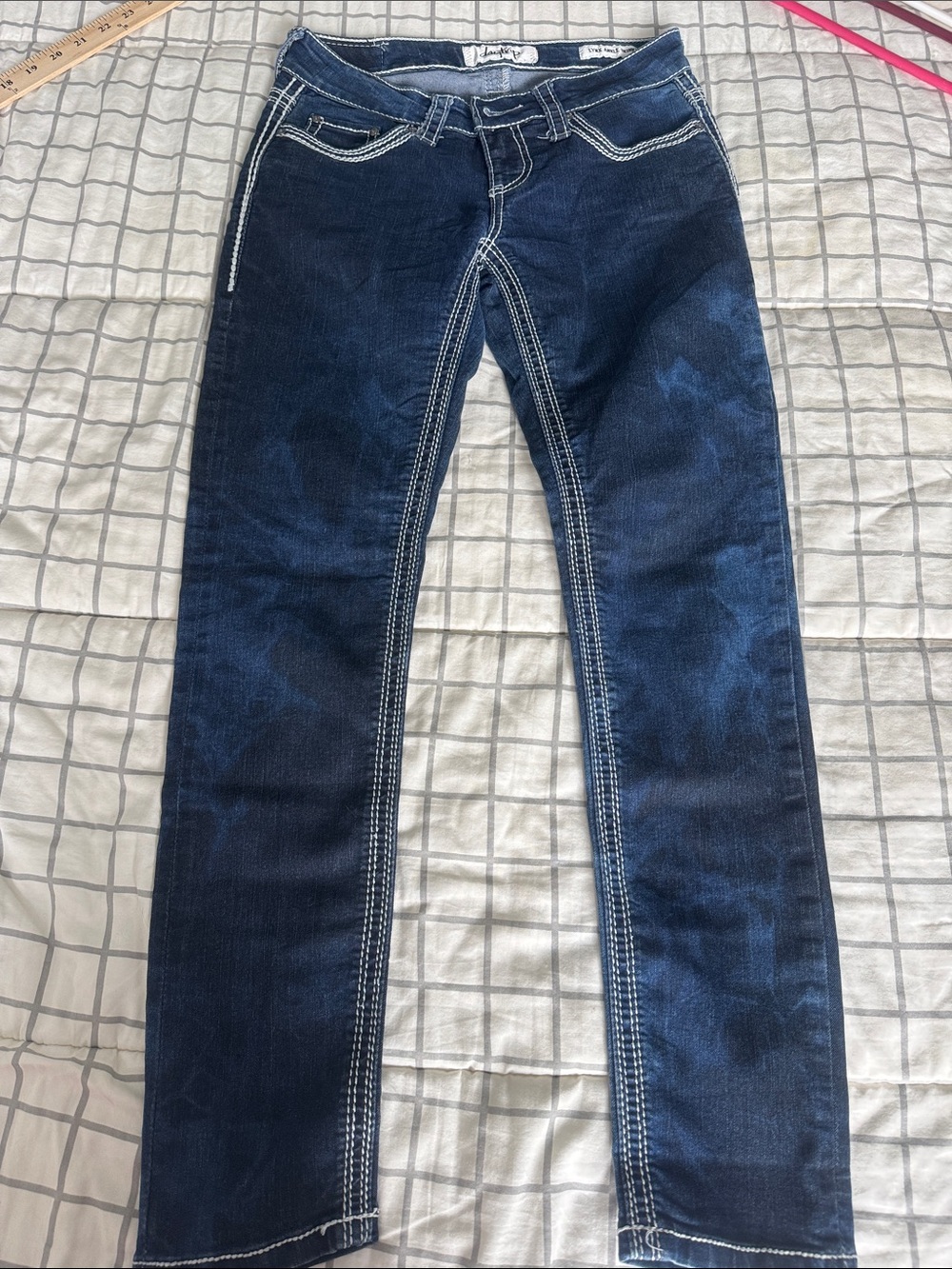 Daytrip women’s Dark Blue Skinny Jeans with White Contrast Stitching